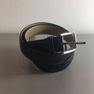 NWOT Genuine Leather Men’s black belt Sz 42